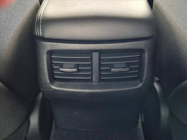 Used 2020 Dodge Challenger SXT w/ Blacktop Package RWD image 16
