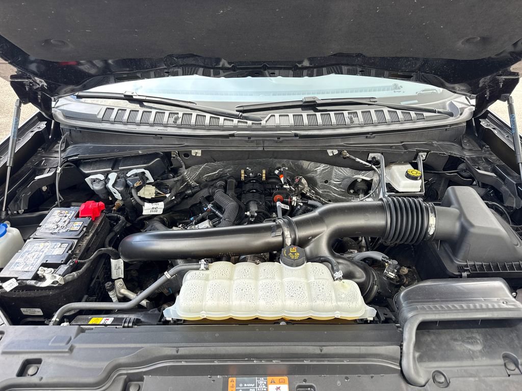 Used 2025 Ford Expedition Max Active RWD image 30