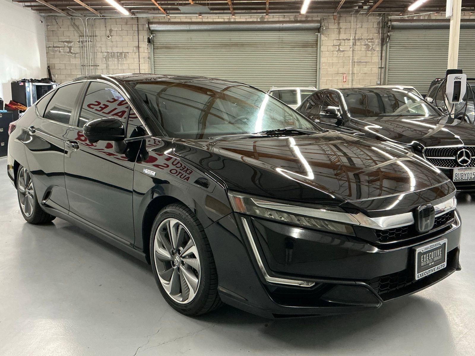 Used 2019 Honda Clarity Plug-In Hybrid image 3