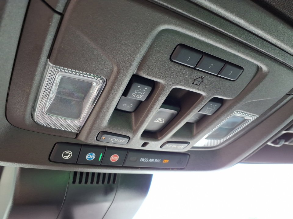 Used 2024 GMC Sierra 2500 Denali w/ Denali Reserve Package image 27