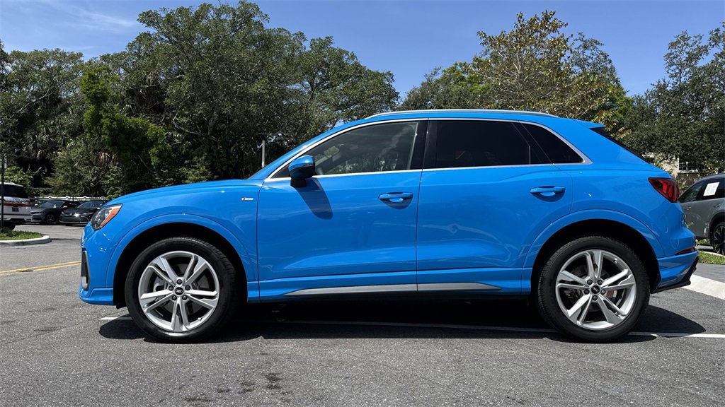 Used 2022 Audi Q3 2.0T Premium w/ Convenience Package image 28
