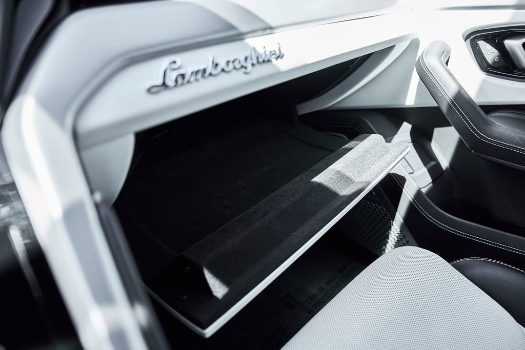 Used 2019 Lamborghini Urus AWD/4WD image 85