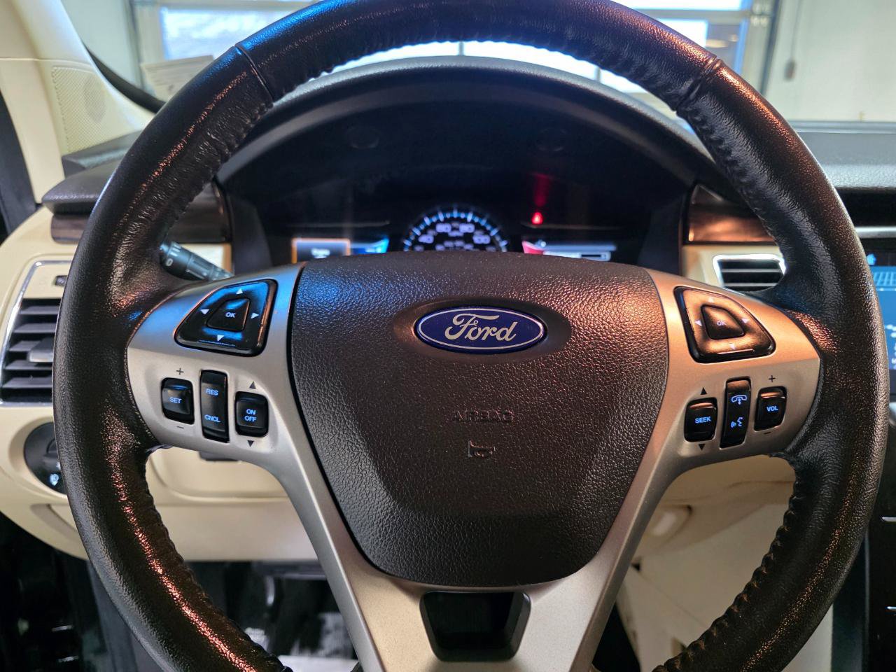 Used 2019 Ford Flex SEL w/ Equipment Group 202A AWD/4WD image 31