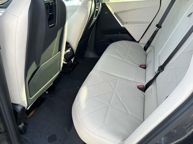 New 2026 BMW iX xDrive45 w/ Premium Package image 8