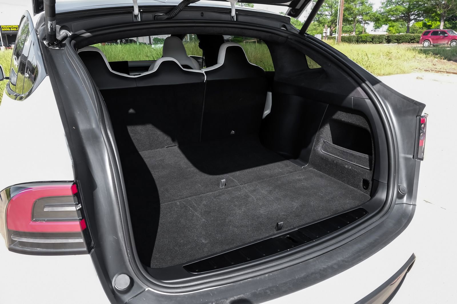 Used 2024 Tesla Model X AWD/4WD image 46