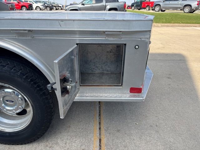 Used 2005 Ford F350 XL image 14