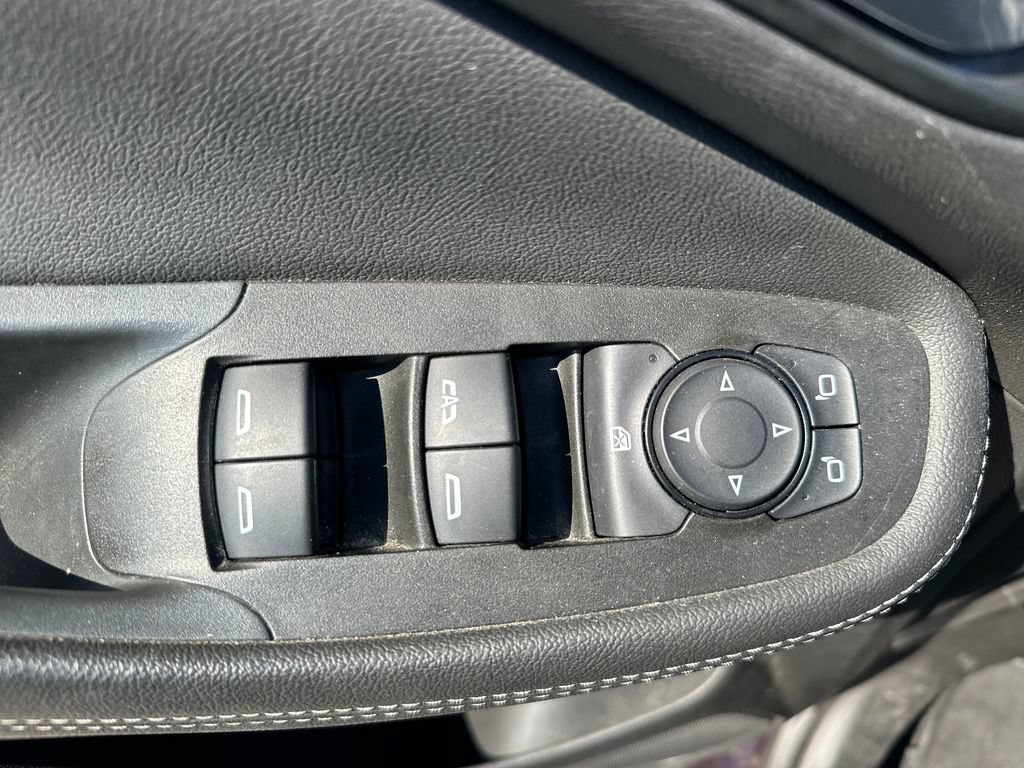 Used 2020 Buick Encore GX Preferred FWD image 11