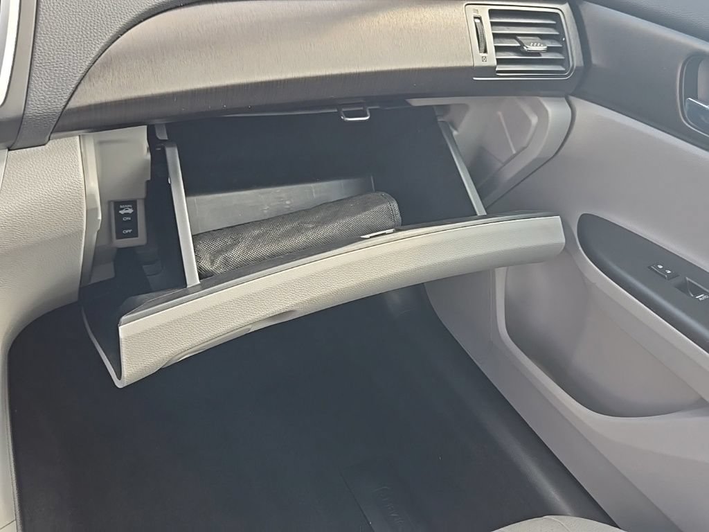 Used 2015 Honda Accord EX-L image 17