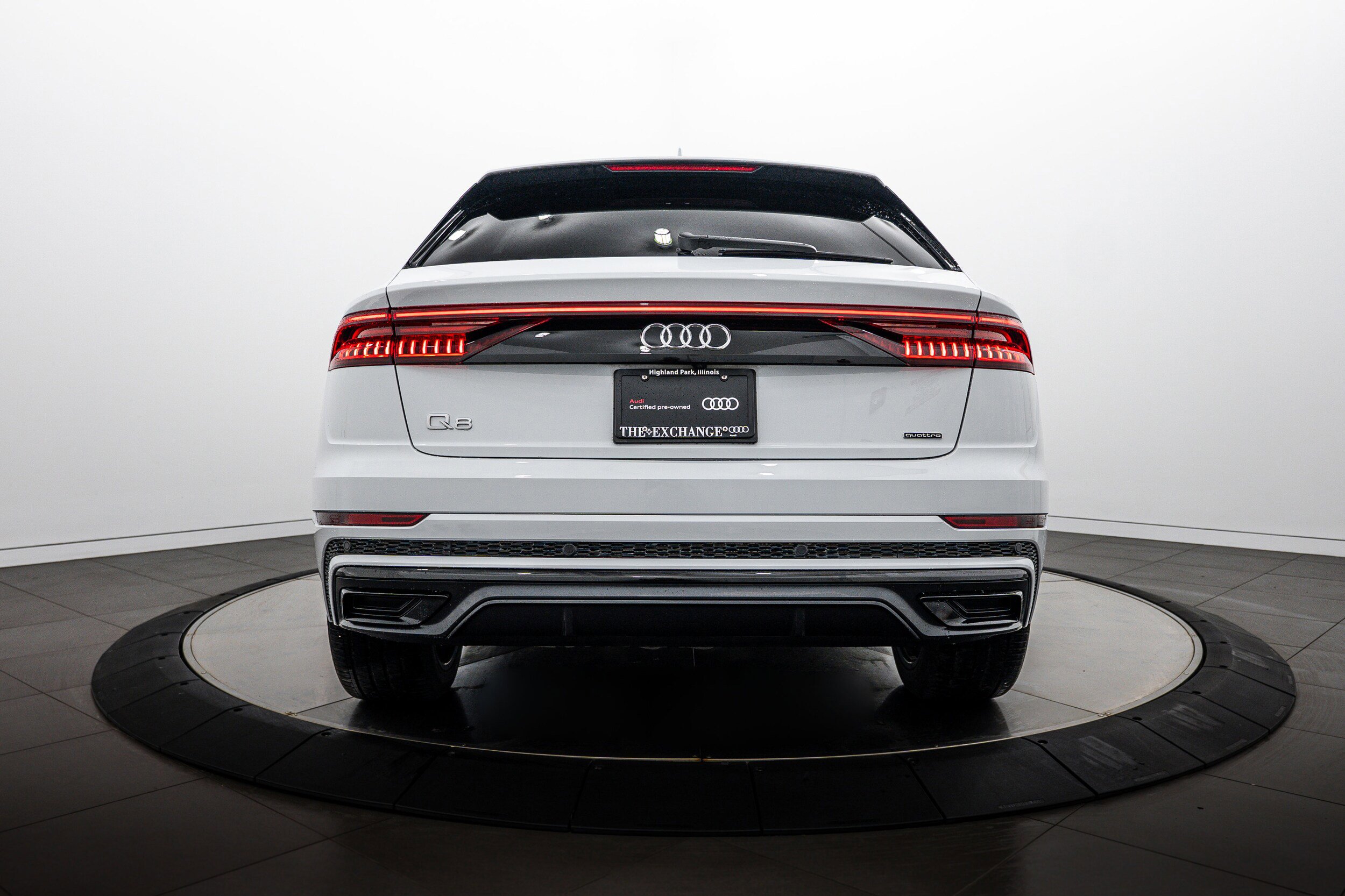 Certified 2023 Audi Q8 Prestige AWD/4WD image 22