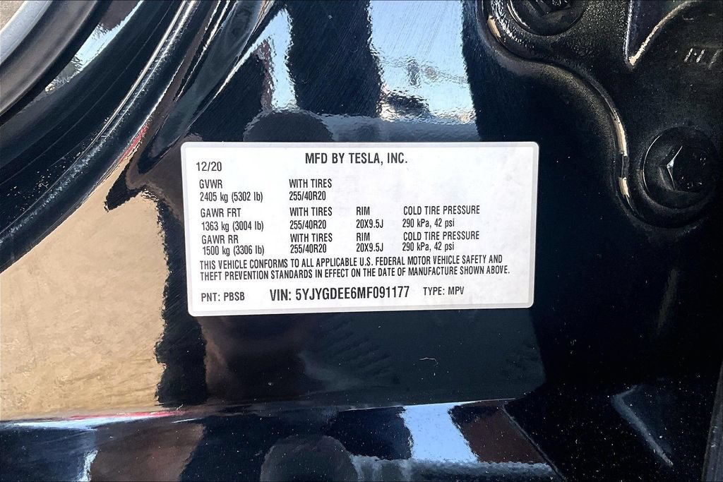 Used 2021 Tesla Model Y Long Range AWD/4WD image 32
