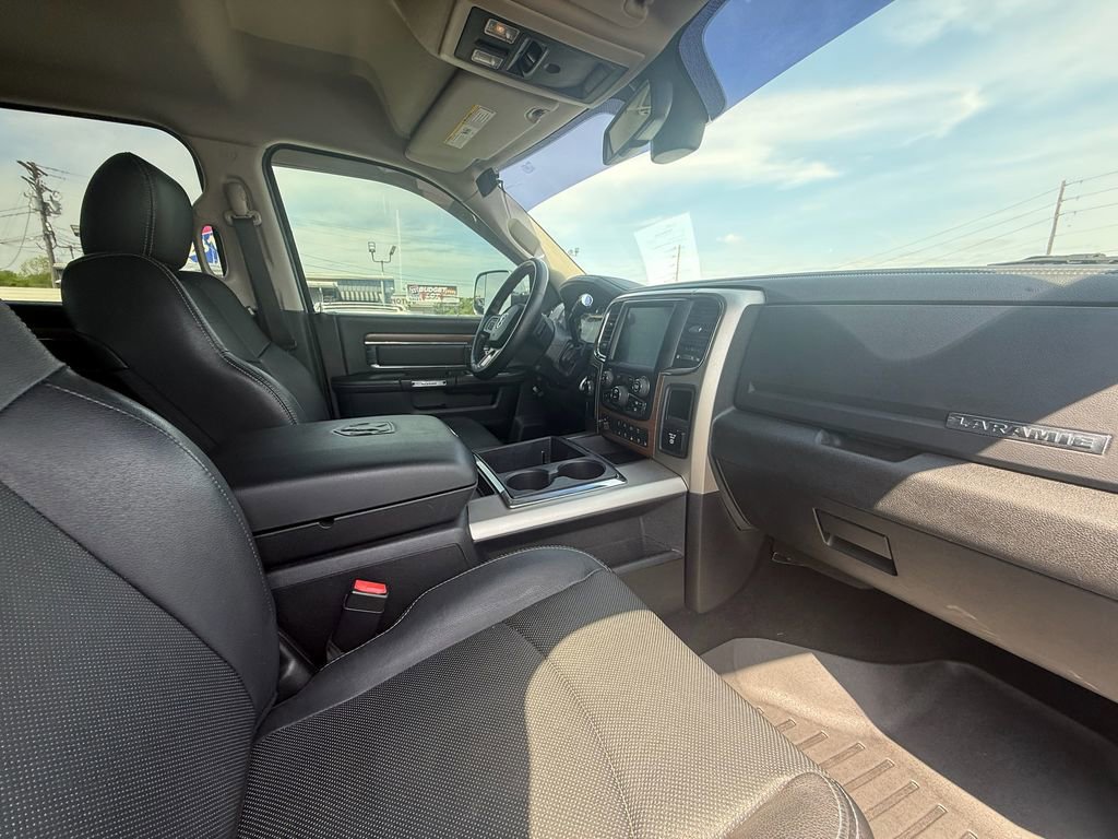 Used 2015 RAM 2500 Laramie image 25