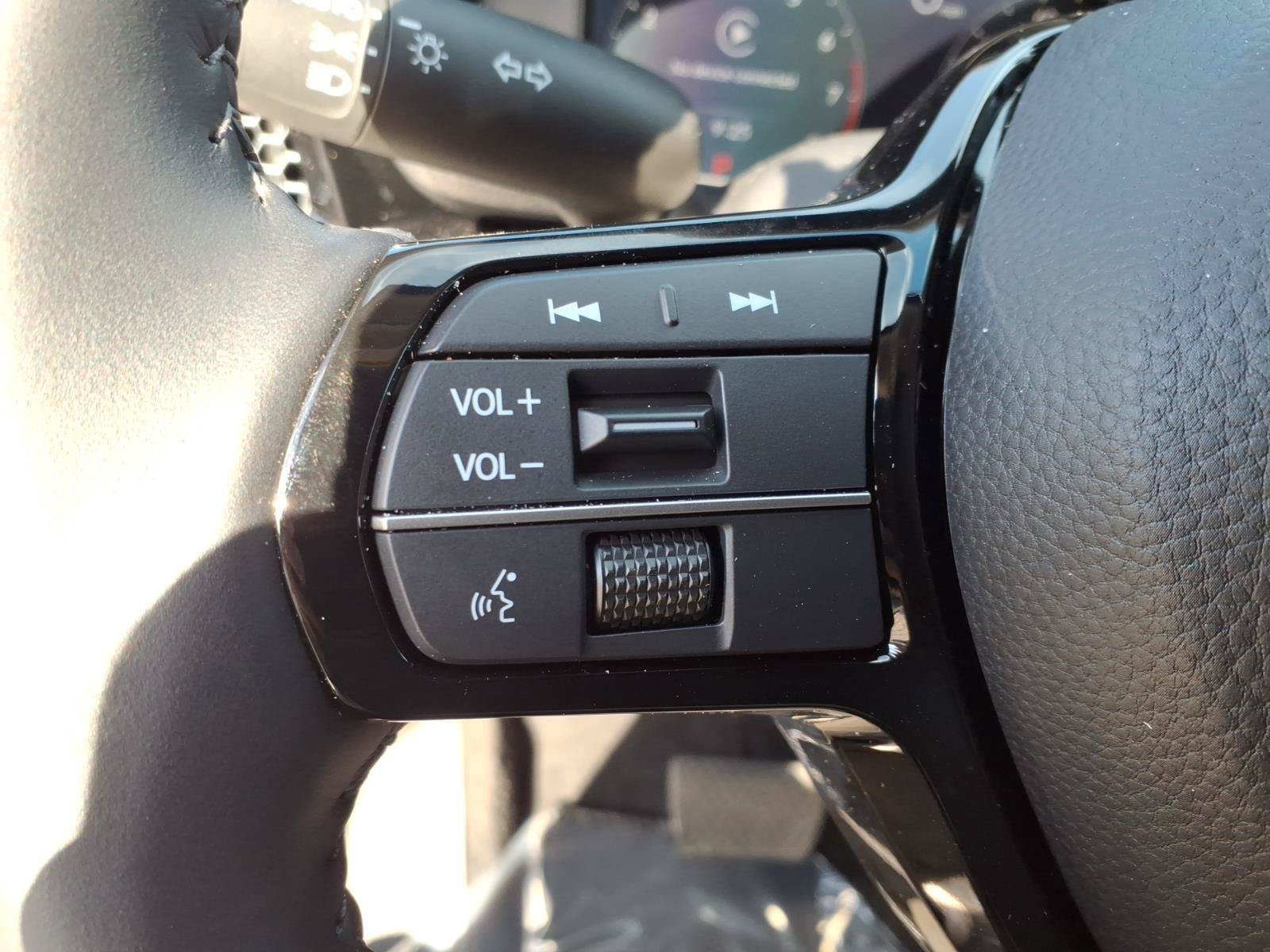 Certified 2026 Honda CR-V EX-L image 30