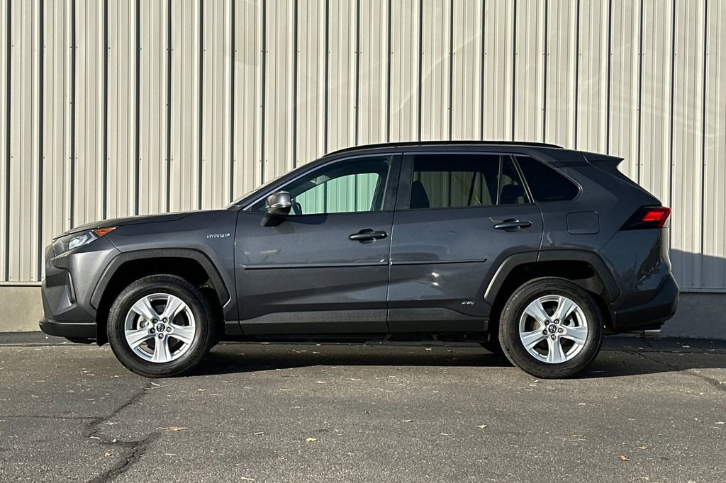 Used 2020 Toyota RAV4 LE w/ All Weather Liner Package AWD/4WD image 7