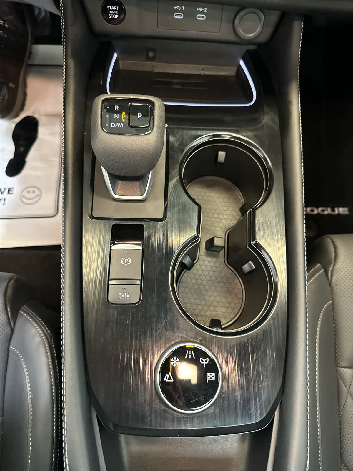 Certified 2025 Nissan Rogue Platinum image 32