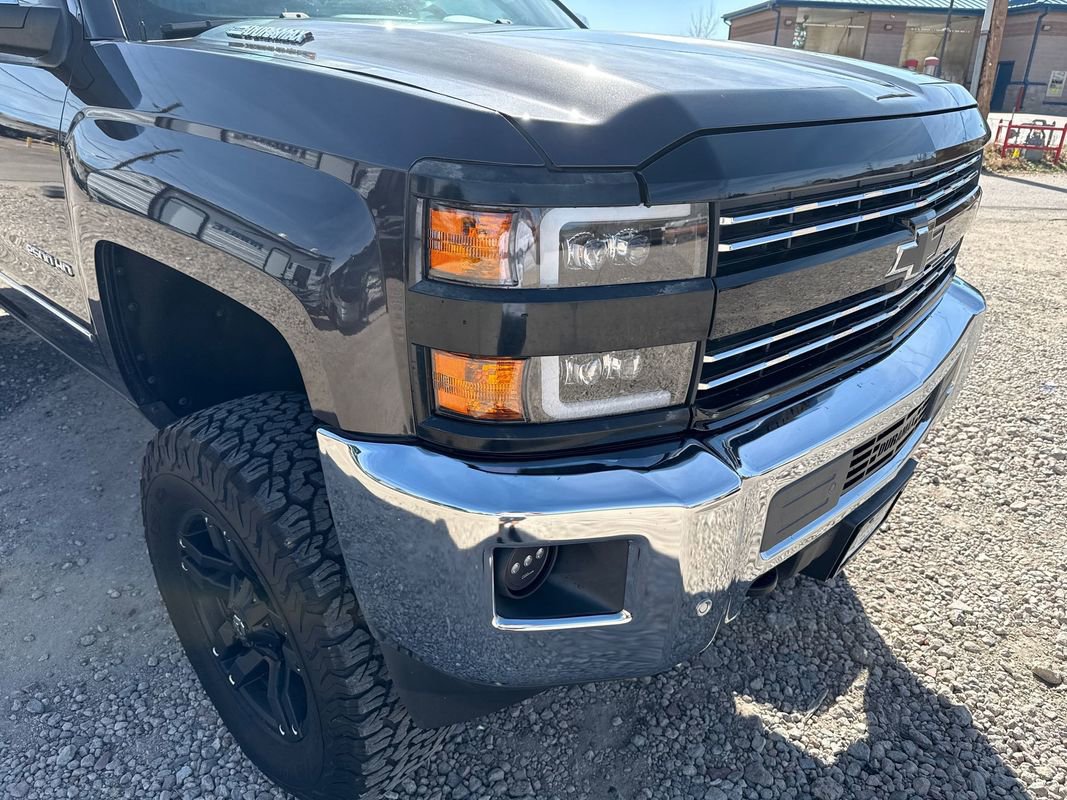 Used 2015 Chevrolet Silverado 2500 LTZ w/ Duramax Plus Package image 17