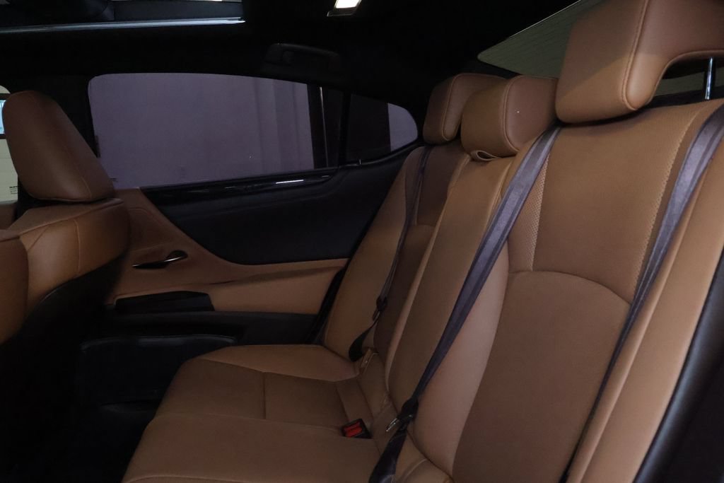 Used 2019 Lexus ES 350 w/ Premium Package FWD image 15