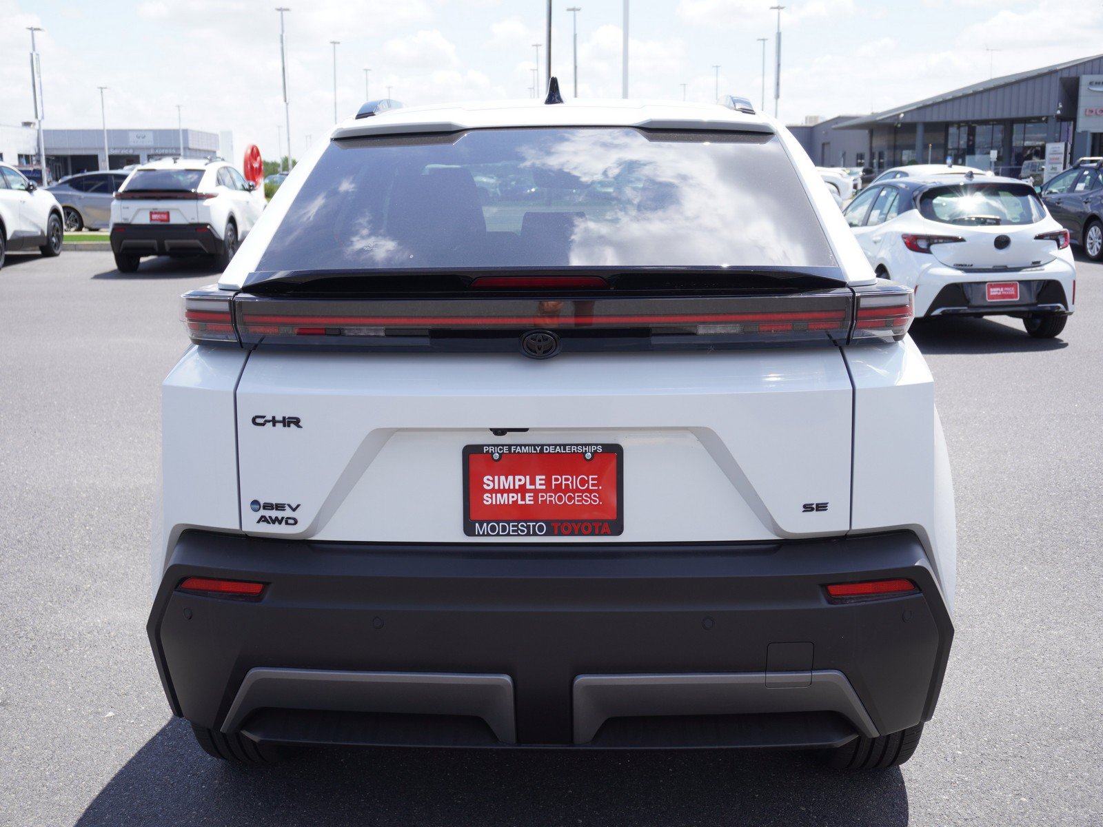 New 2026 Toyota C-HR AWD/4WD image 10
