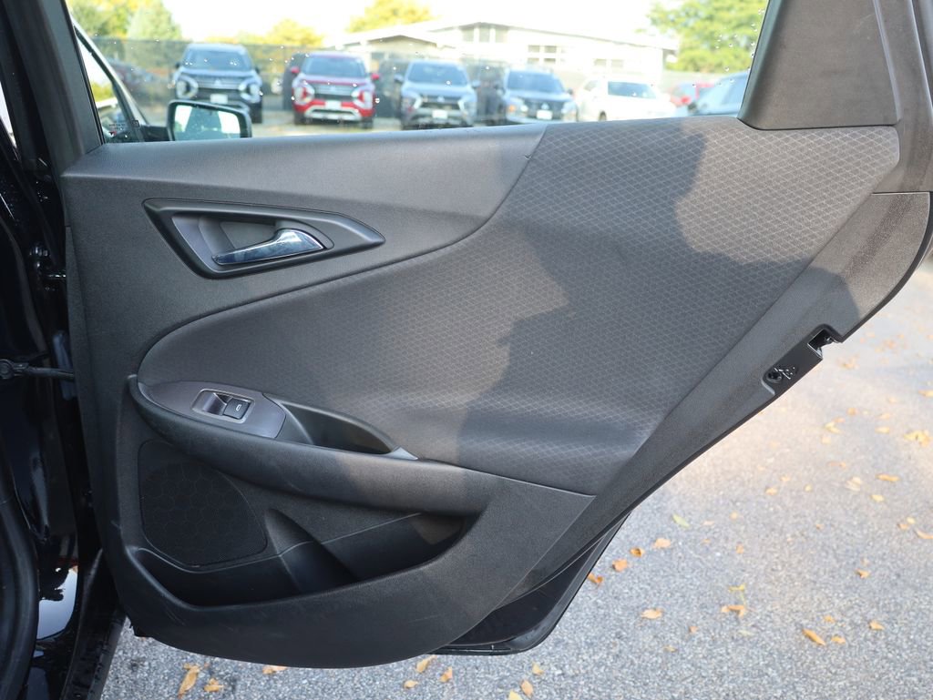 Used 2022 Chevrolet Malibu LT image 19