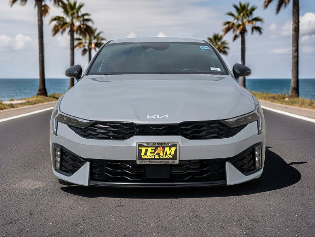 Used 2026 Kia K5 GT-Line FWD image 3