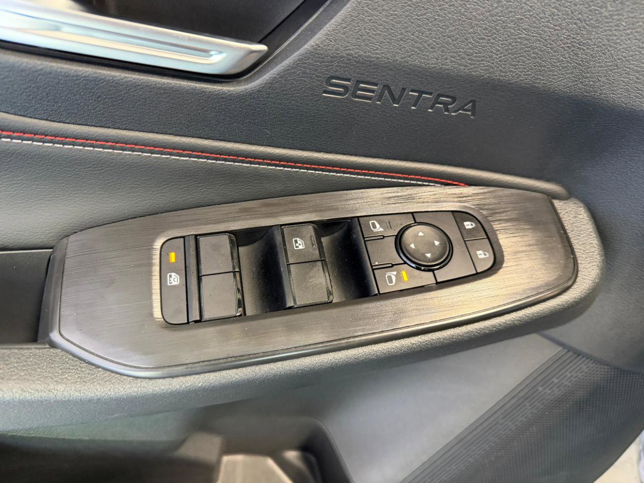 Used 2026 Nissan Sentra SR w/ Floor Mat Package FWD image 13
