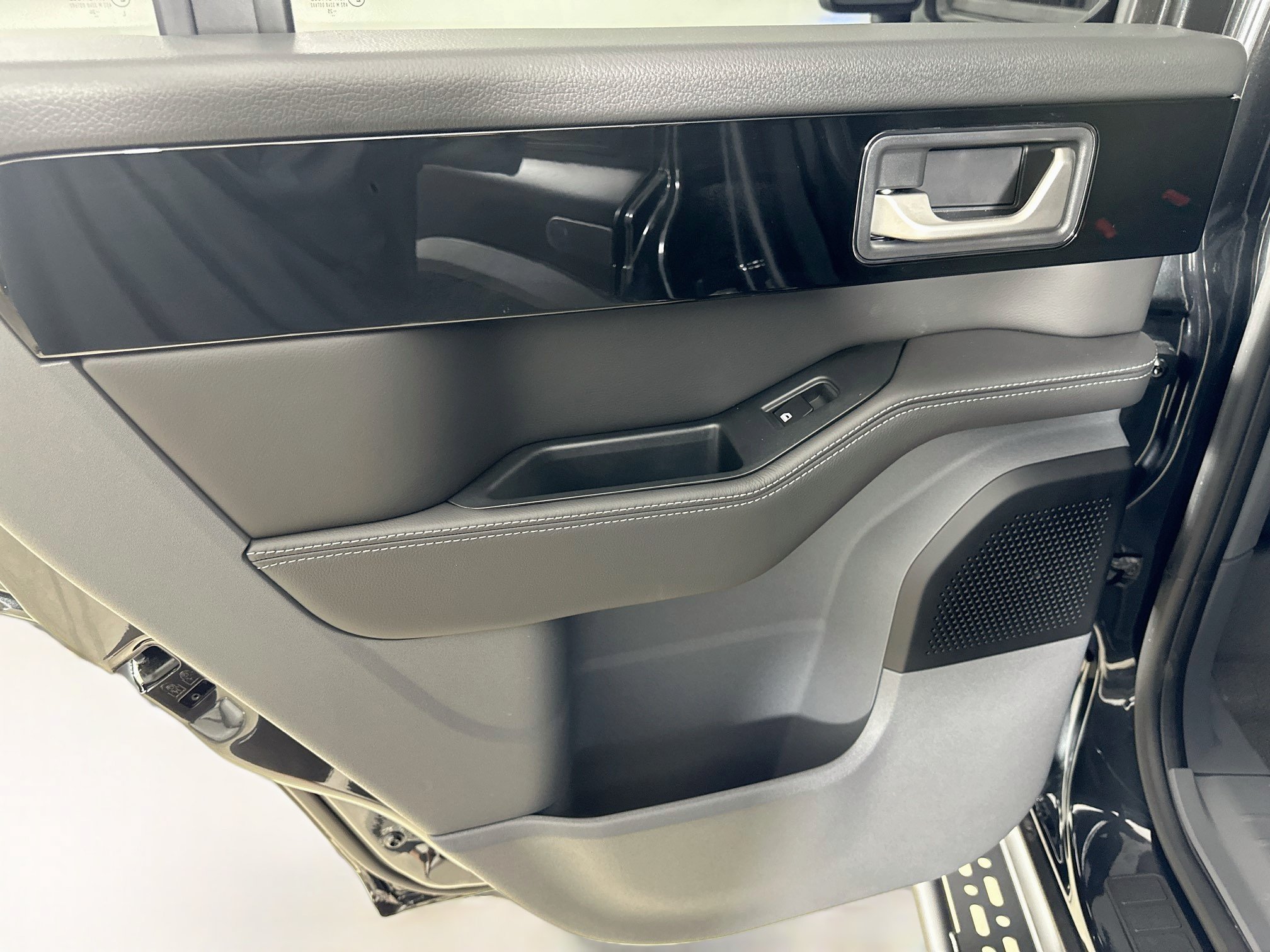 New 2026 INEOS Grenadier Station Wagon AWD/4WD image 37