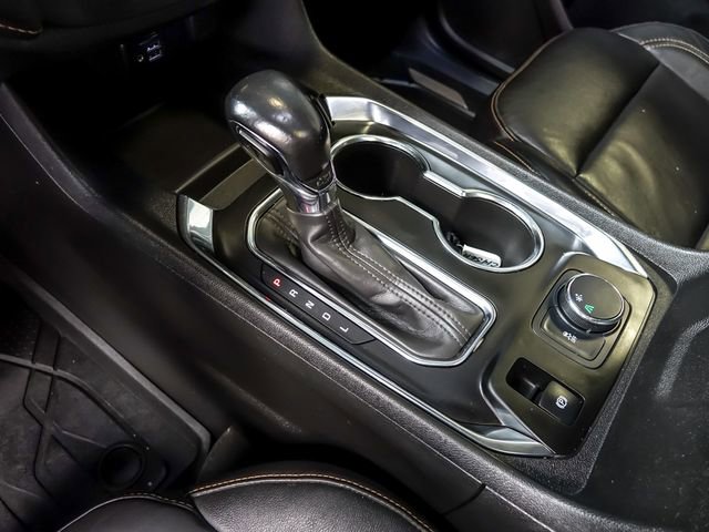 Certified 2021 Chevrolet Traverse LT w/ LT Premium Package image 30