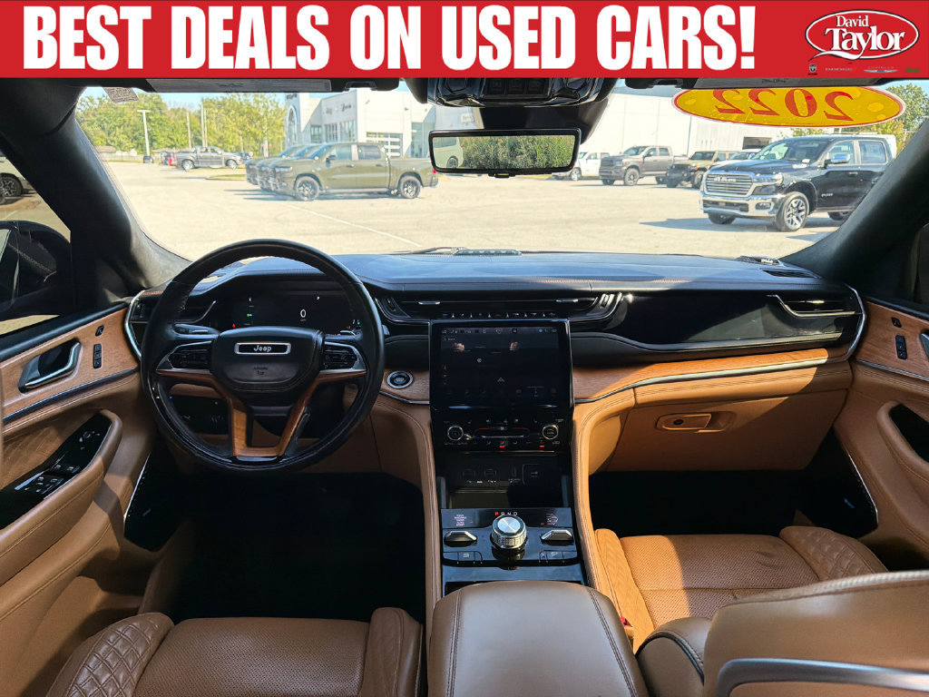 Used 2022 Jeep Grand Cherokee Summit AWD/4WD image 28