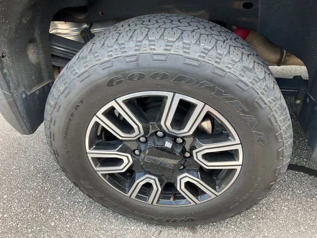 Used 2020 GMC Sierra 2500 AT4 w/ AT4 Premium Package AWD/4WD image 15