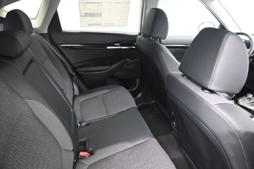 New 2026 Kia Seltos S FWD image 22