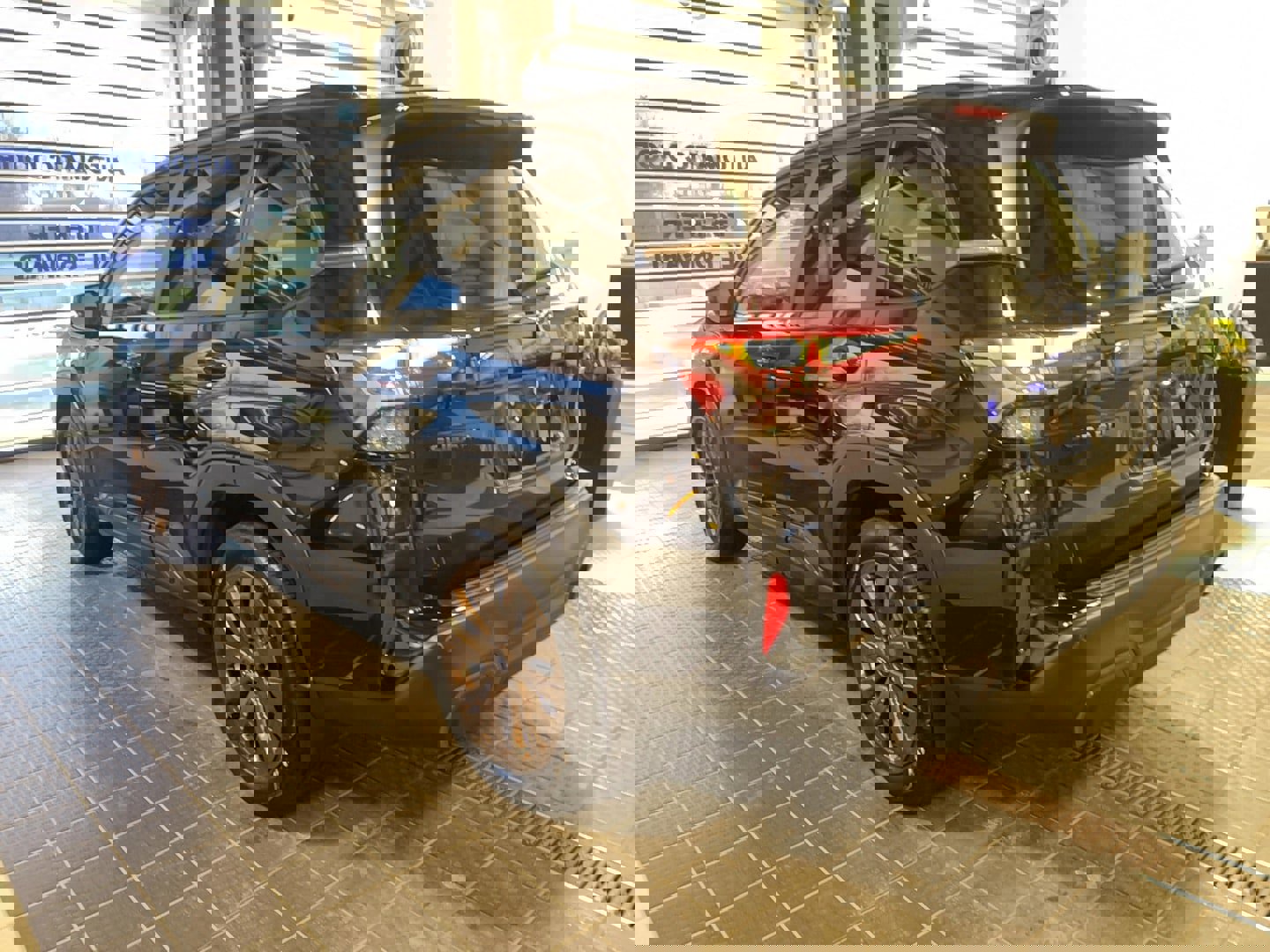 Used 2025 Subaru Forester Sport image 22