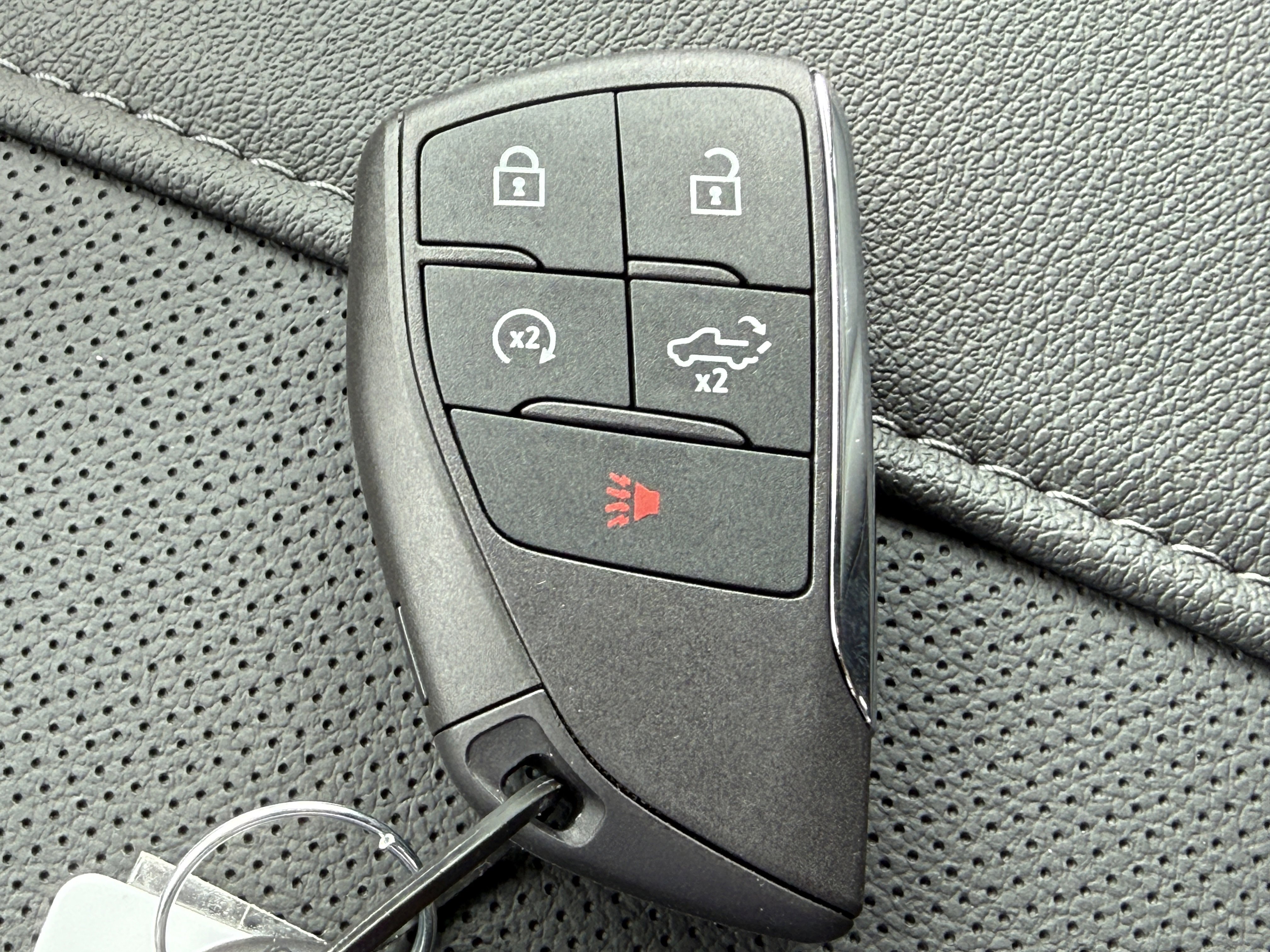 New 2026 GMC Sierra 1500 SLT w/ SLT Premium Package image 30