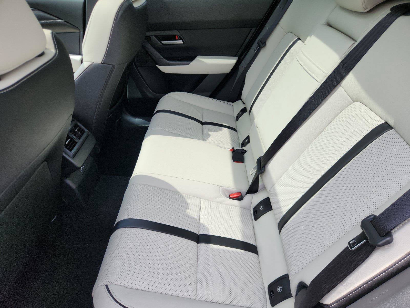 New 2026 MAZDA CX-50 AWD 2.5 S w/ Premium Package image 12