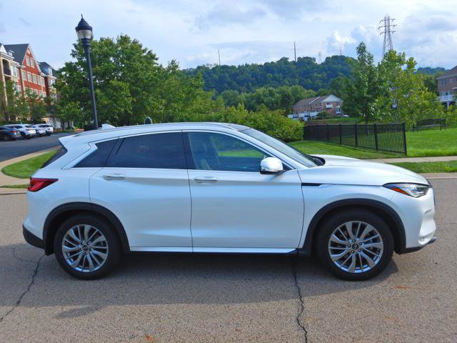 Used 2023 INFINITI QX50 Luxe AWD/4WD image 10