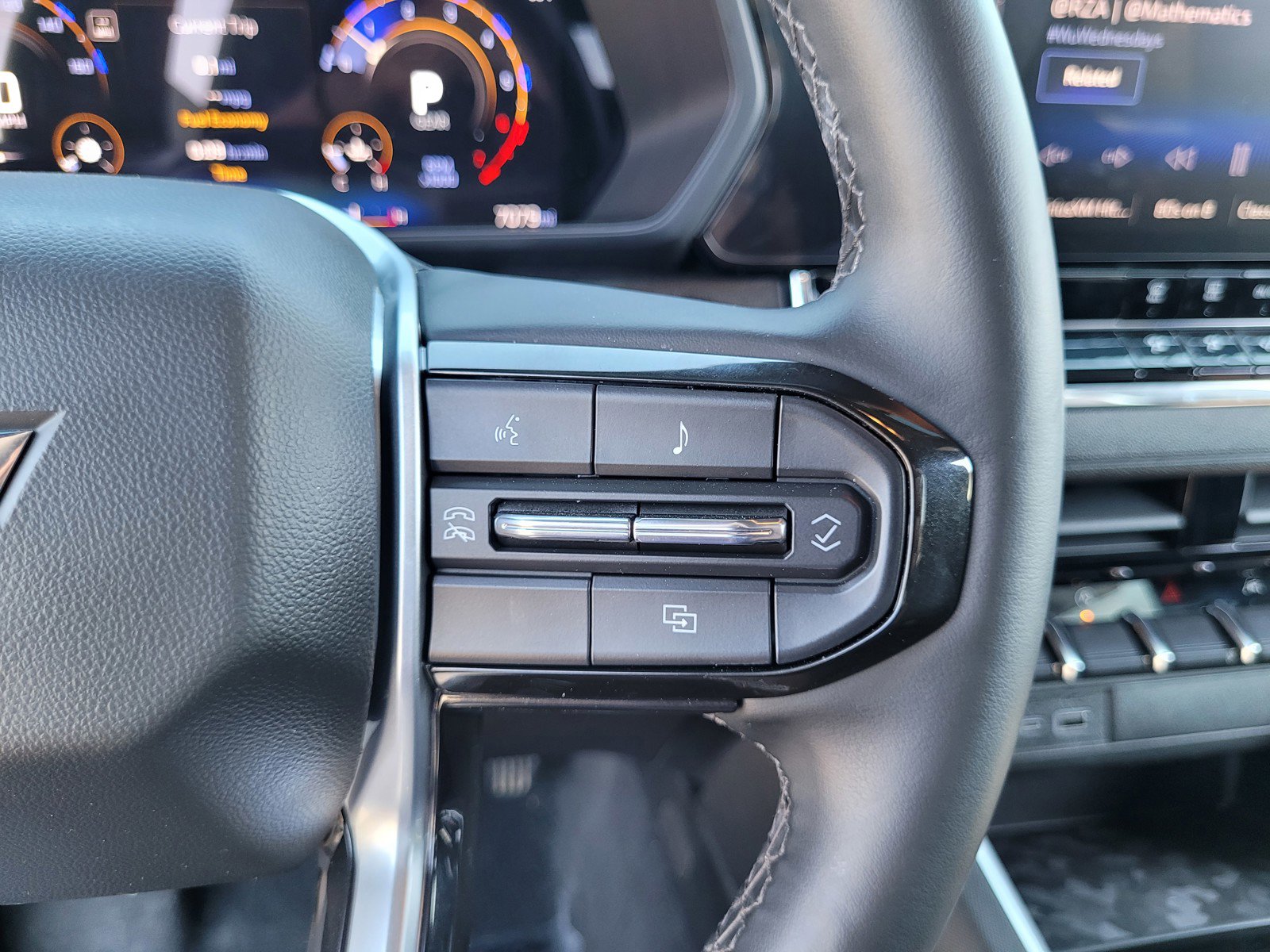 Used 2026 Chevrolet Colorado W/T w/ WT Custom Package image 22