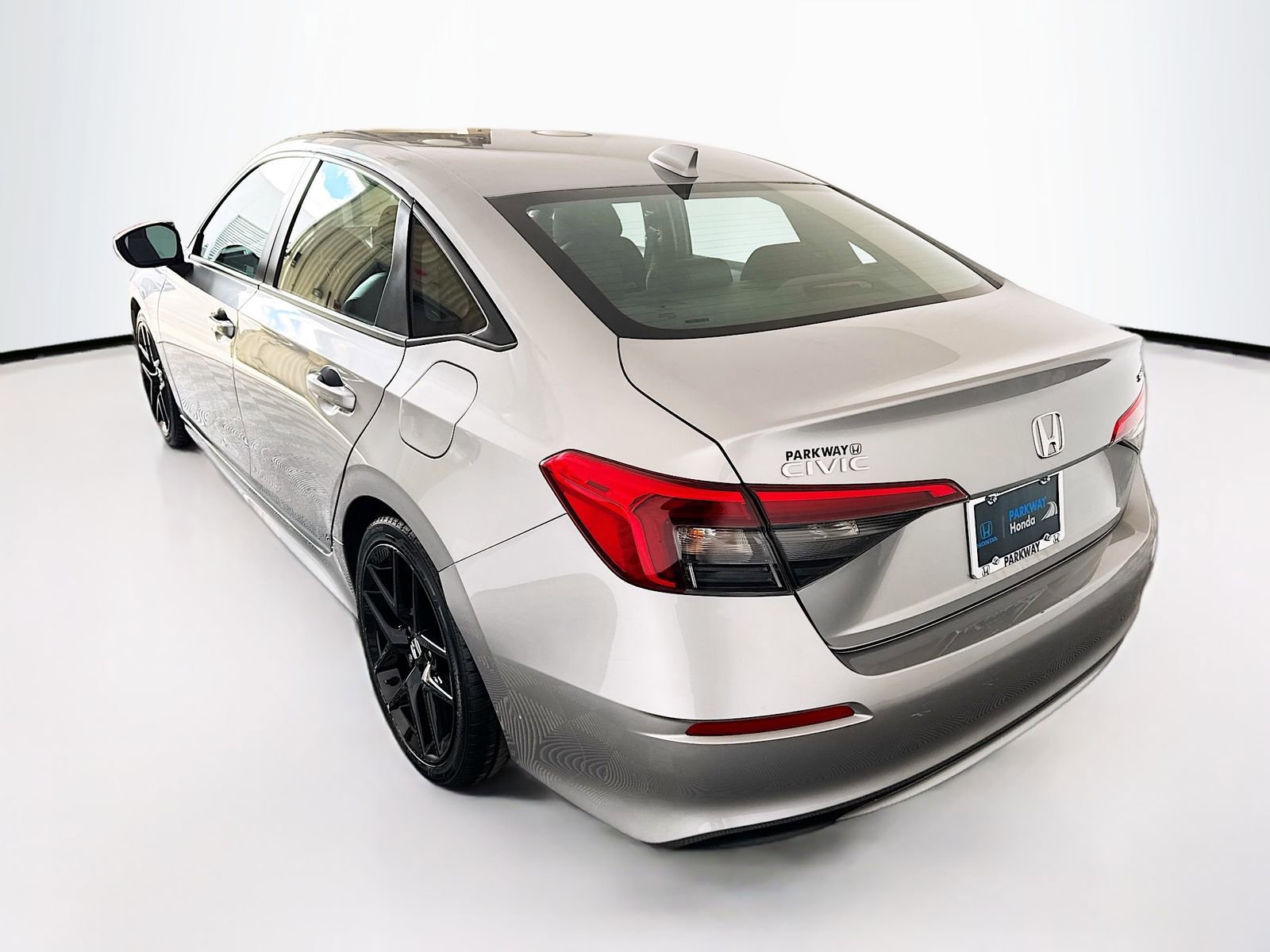 Used 2023 Honda Civic Sport image 5