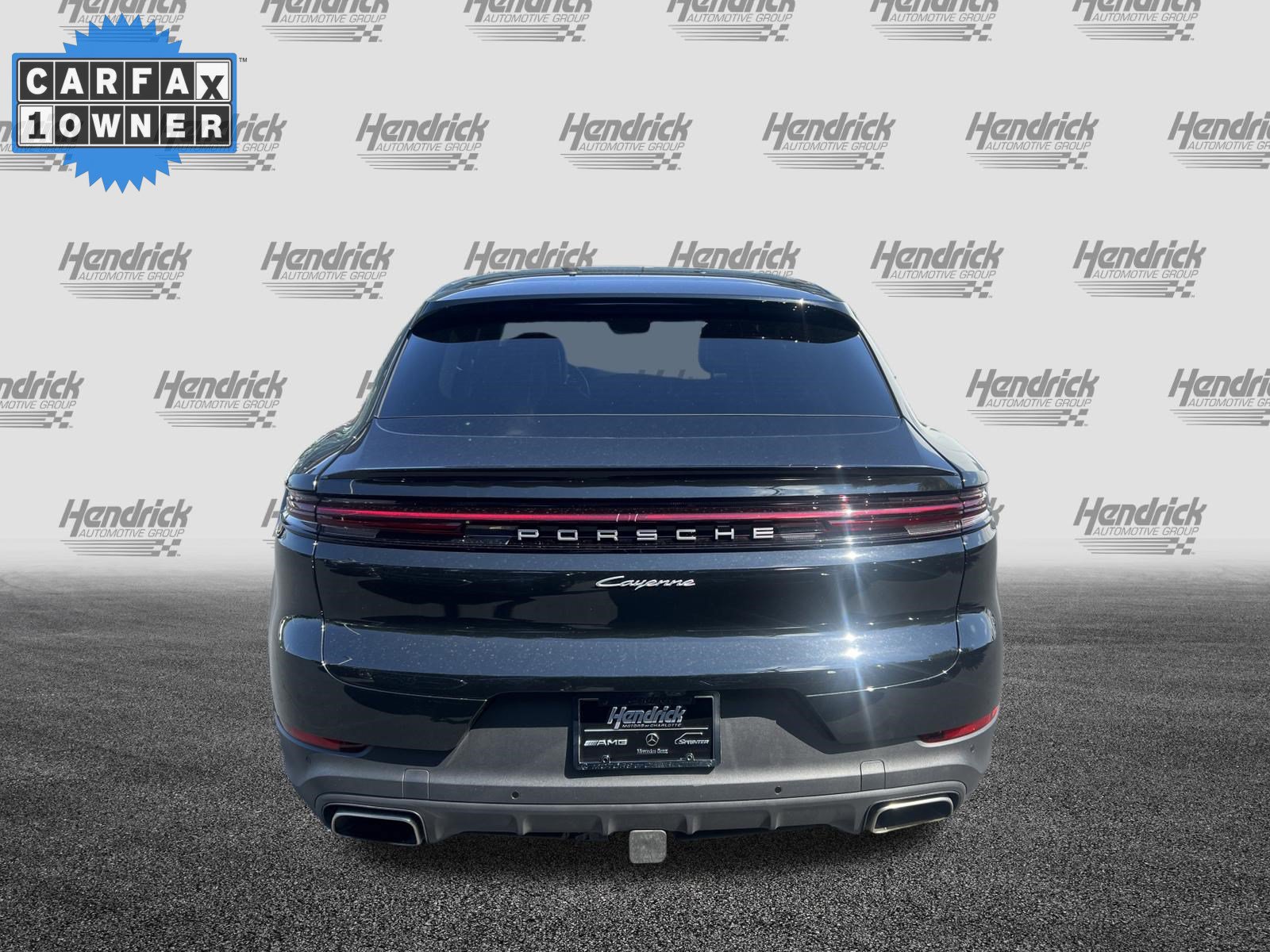 Used 2024 Porsche Cayenne Coupe AWD/4WD image 9