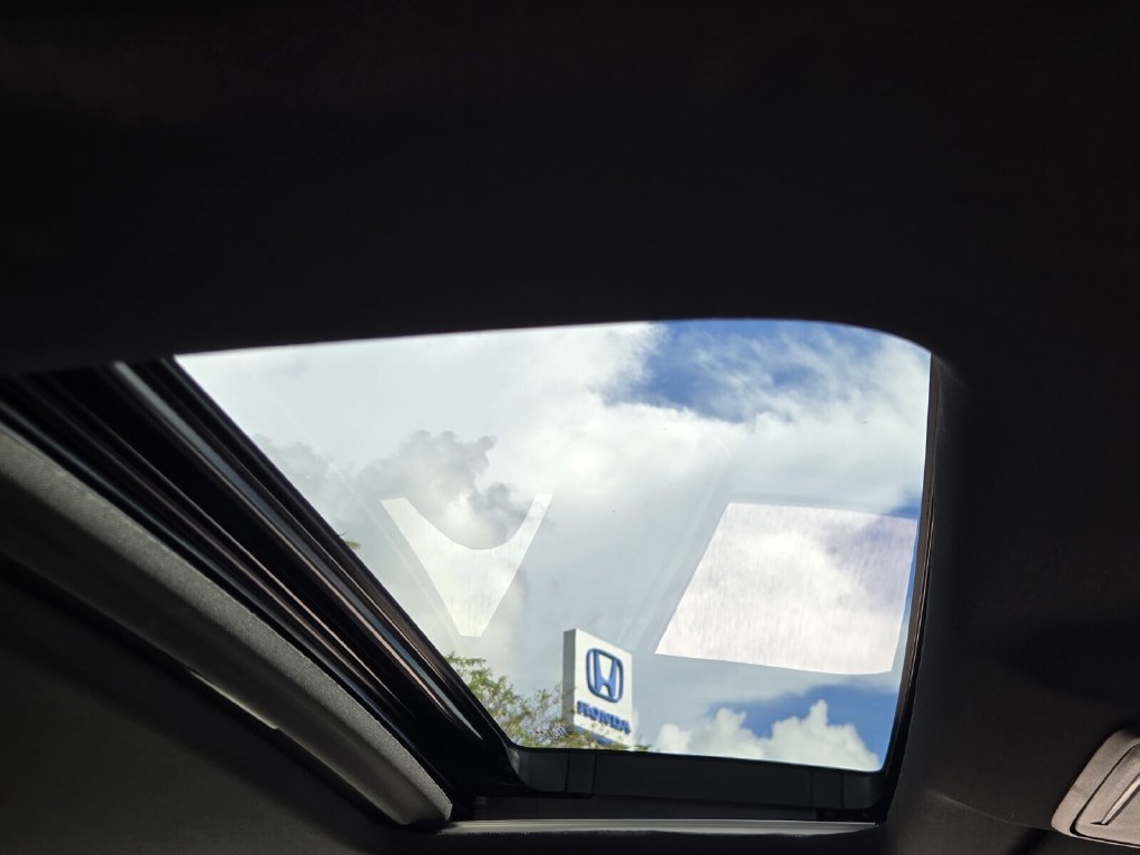 Certified 2025 Honda Accord Sport image 19
