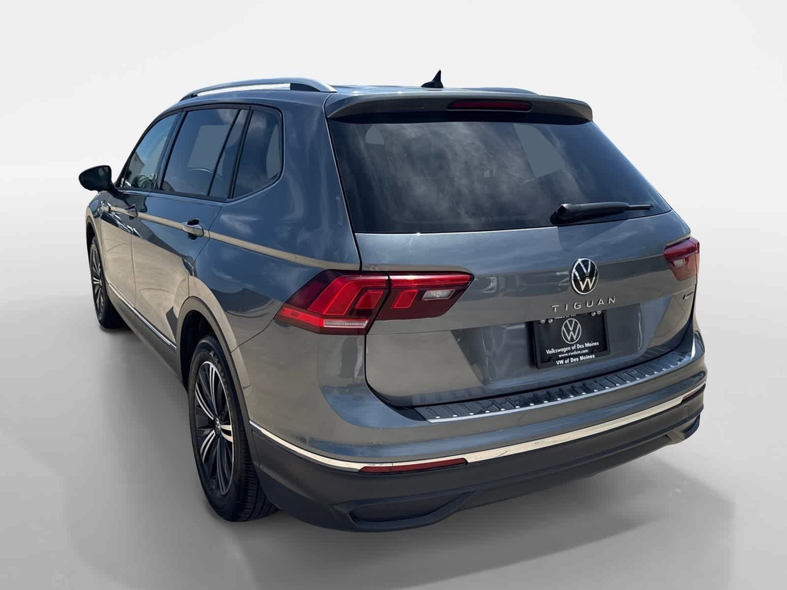 Used 2024 Volkswagen Tiguan Wolfsburg Edition AWD/4WD image 4
