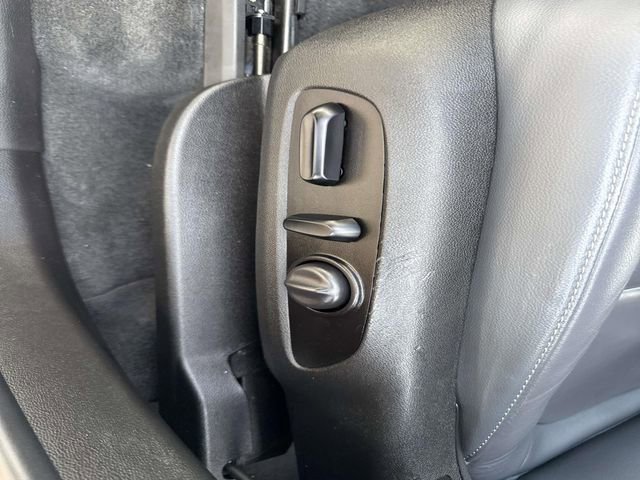 Used 2021 Chevrolet Traverse LT image 22