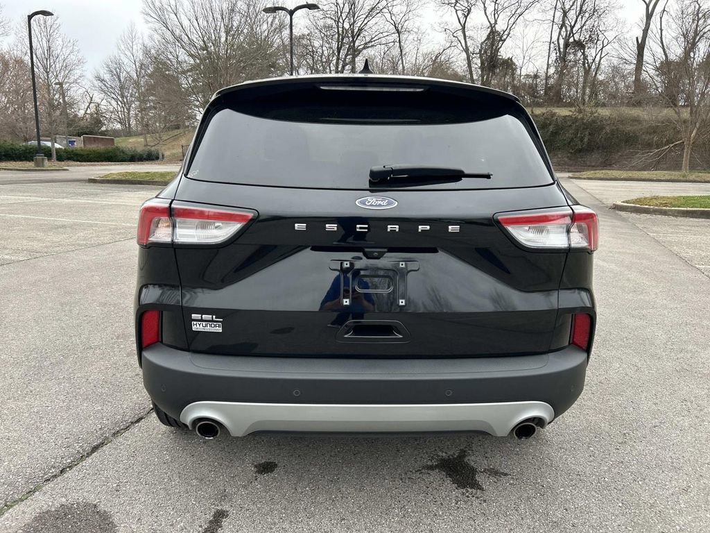 Used 2021 Ford Escape SEL w/ Technology Package image 6