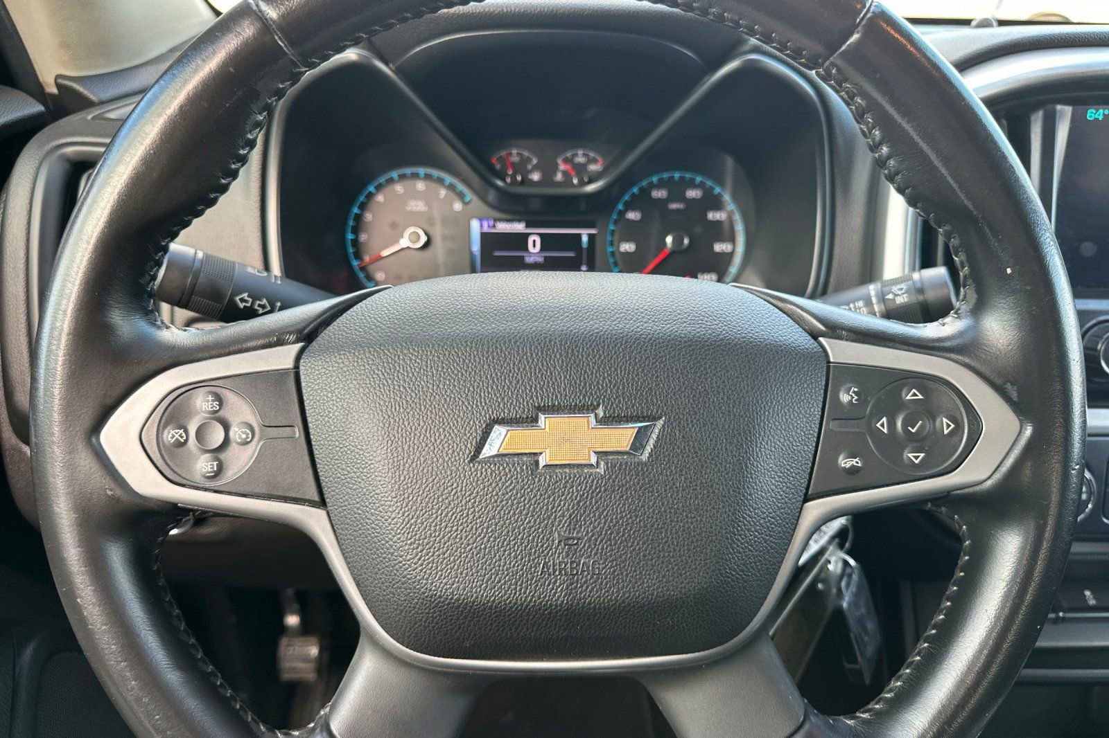 Used 2018 Chevrolet Colorado LT image 23