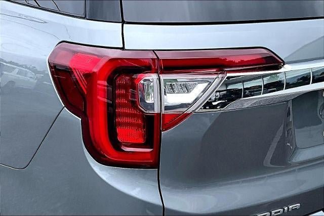 Used 2023 GMC Acadia Denali w/ Denali Ultimate Package AWD/4WD image 22