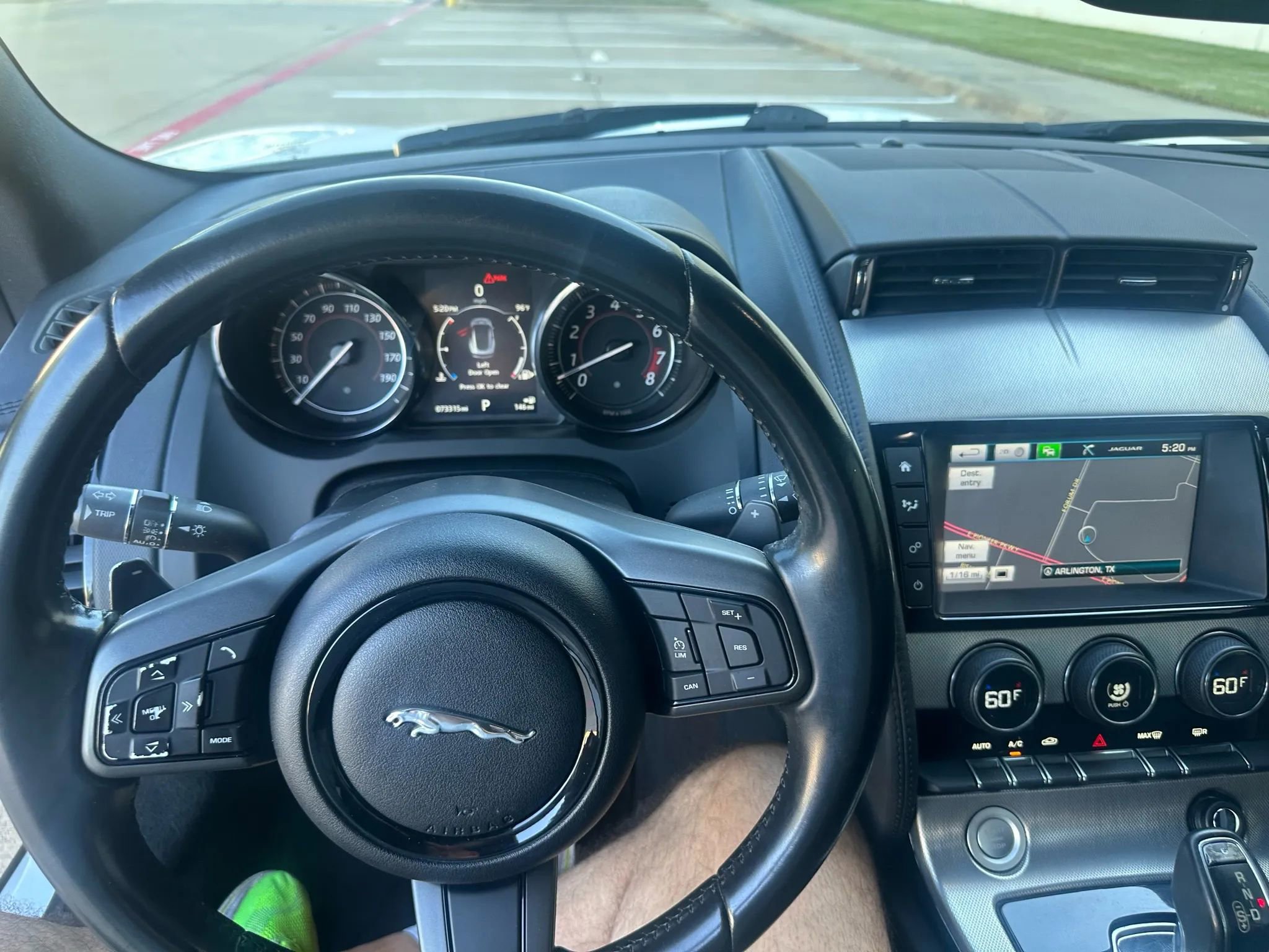 Used 2016 Jaguar F-TYPE Coupe image 28