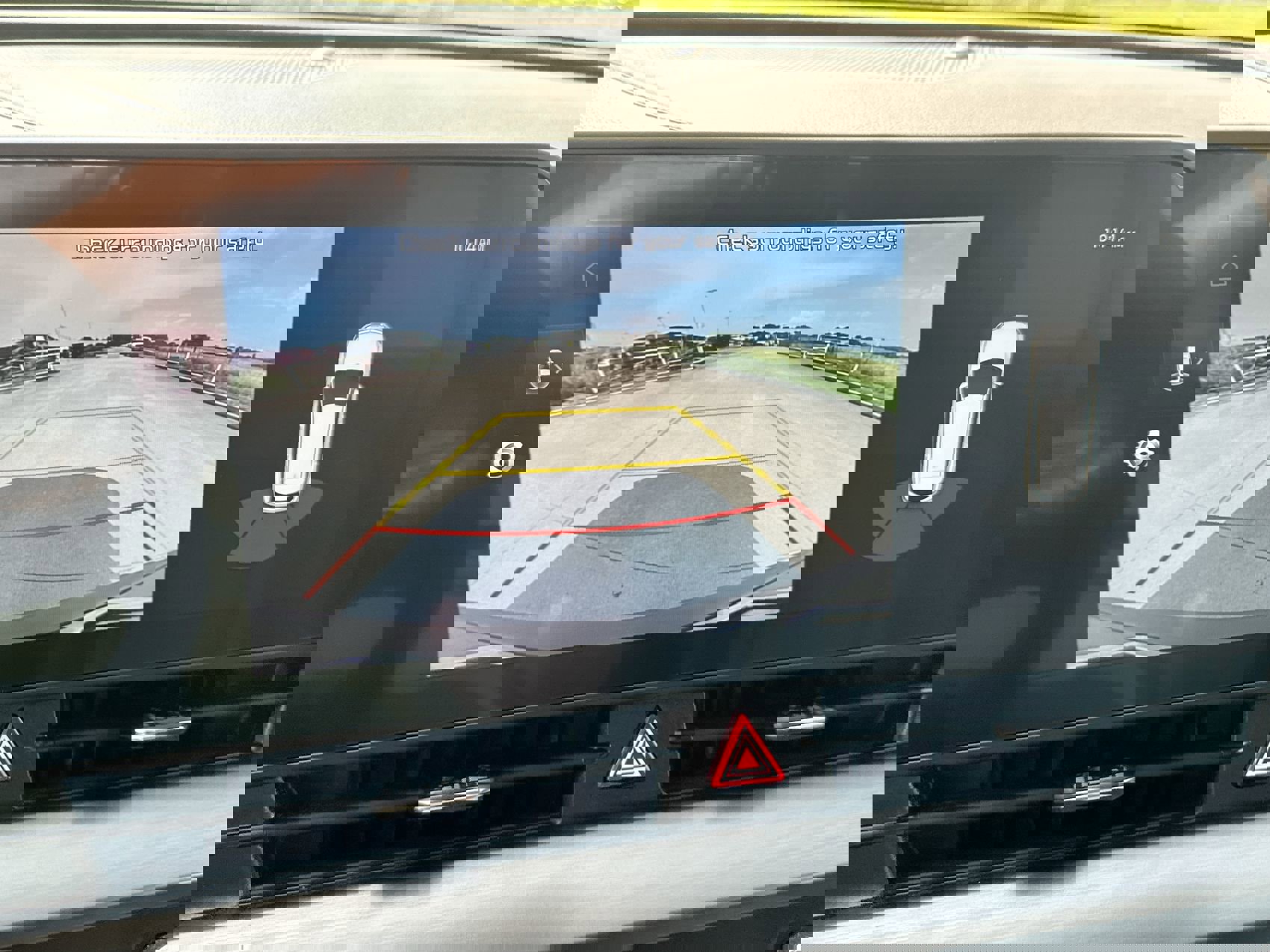 Used 2024 Kia Sportage EX image 14