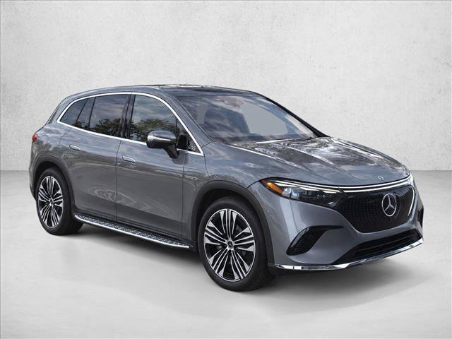 Used 2023 Mercedes-Benz EQS 450+ SUV image 3