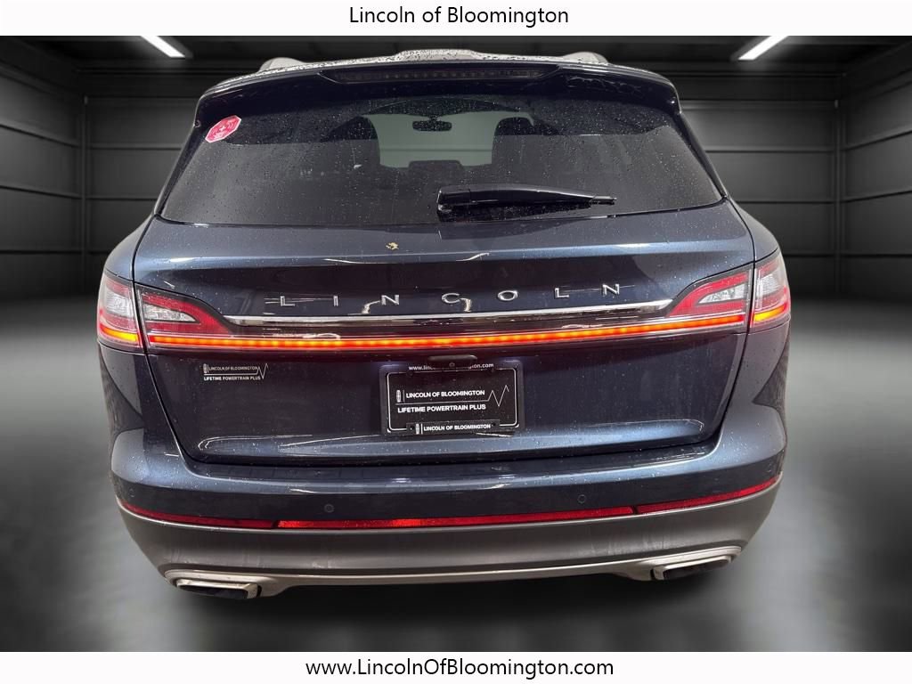 Used 2022 Lincoln Nautilus Reserve image 6