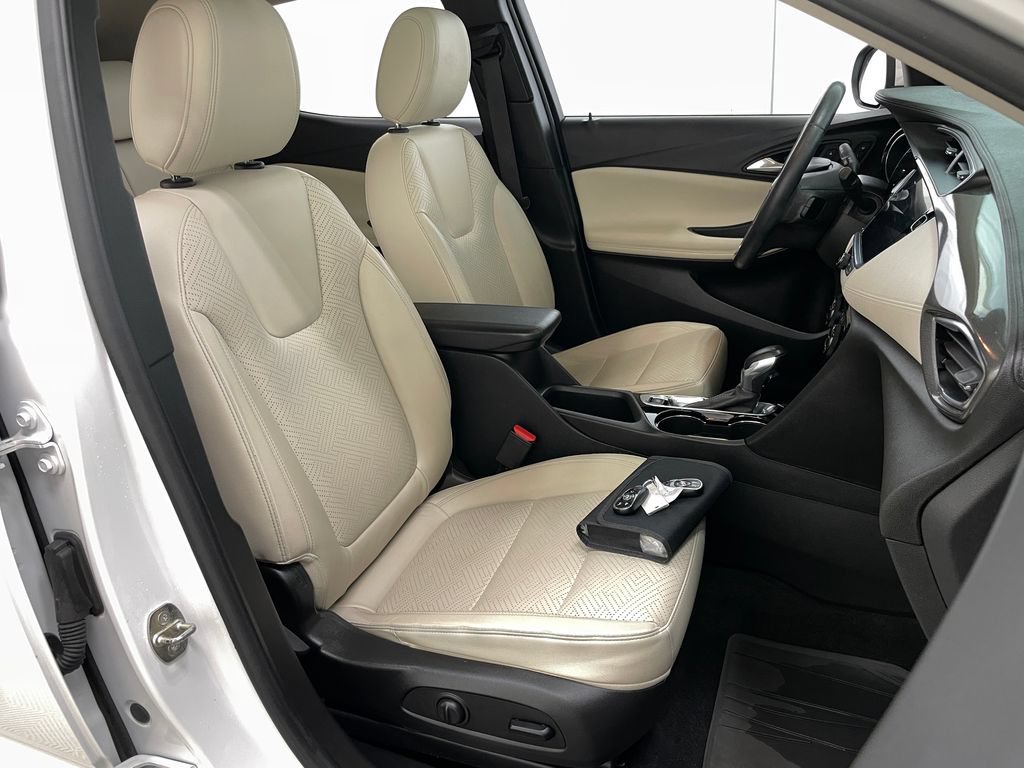Certified 2020 Buick Encore GX Essence w/ Experience Buick Package AWD/4WD image 41