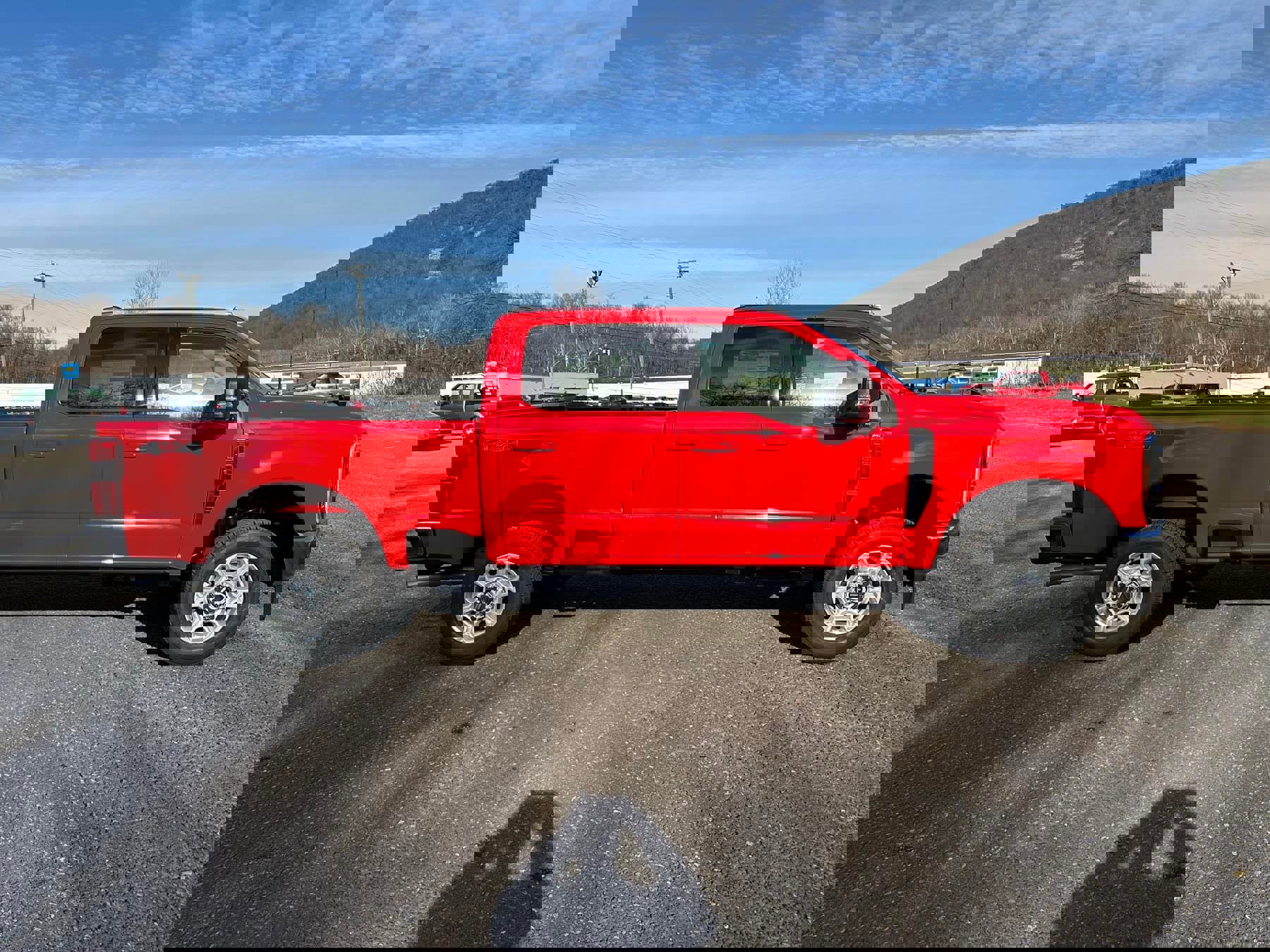 New 2026 Ford F350 XLT w/ XLT Premium Package image 8