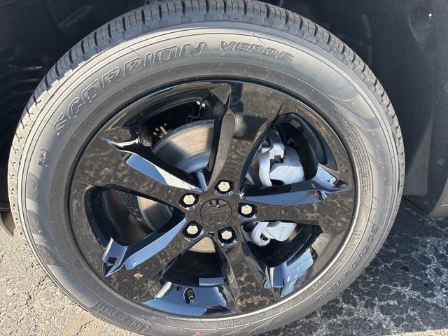 New 2025 Jeep Grand Cherokee Limited w/ Black Appearance Package image 29