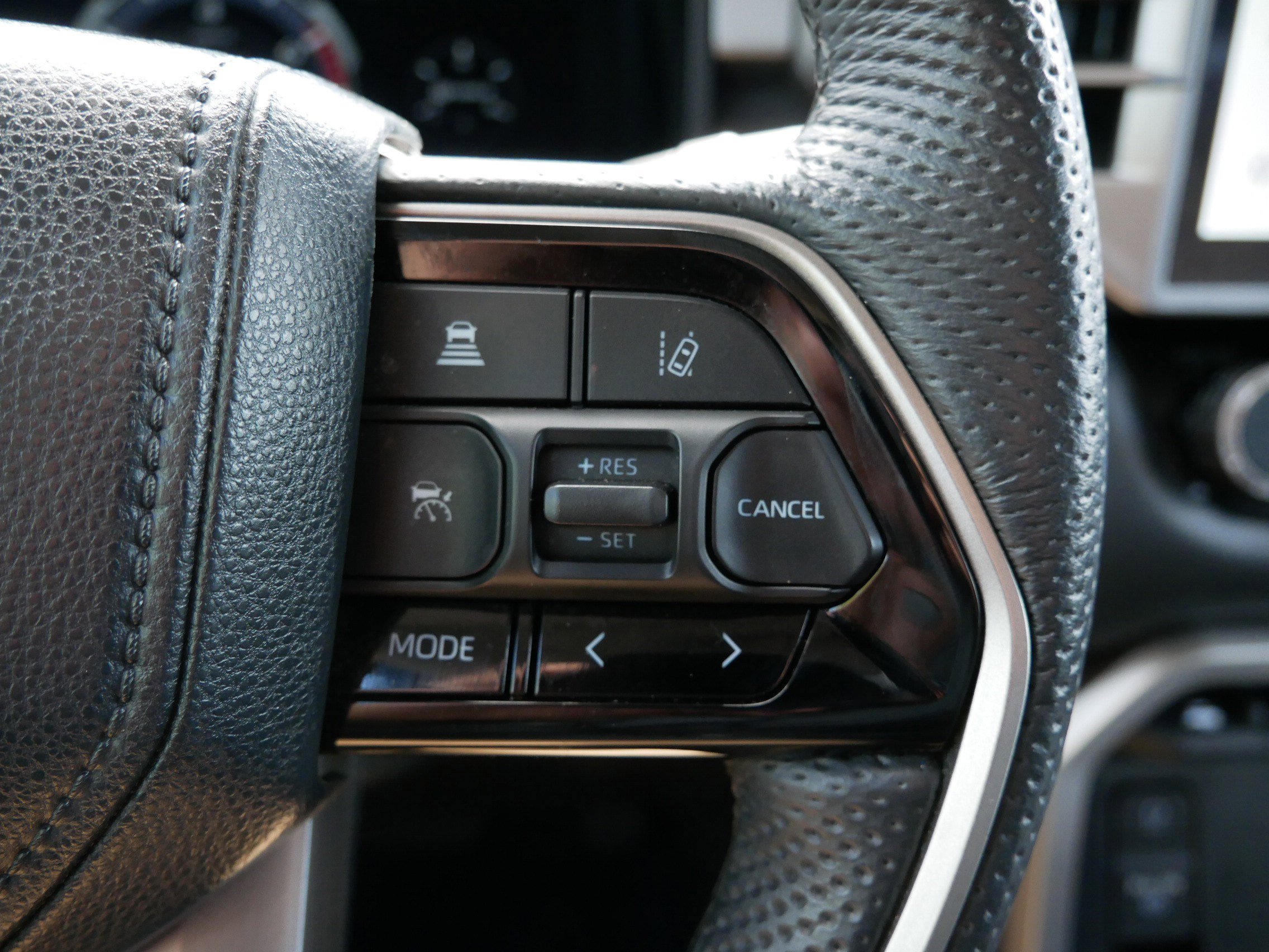 Used 2024 Toyota Tundra Limited AWD/4WD image 27